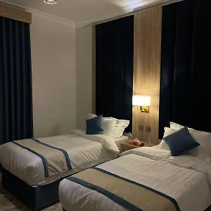 تحقق من التوفر